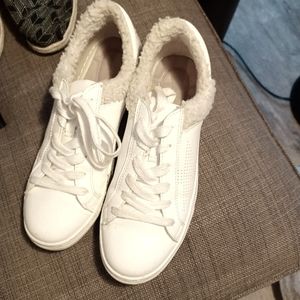 Size 8 Women's White and Fur Tennis Shoes